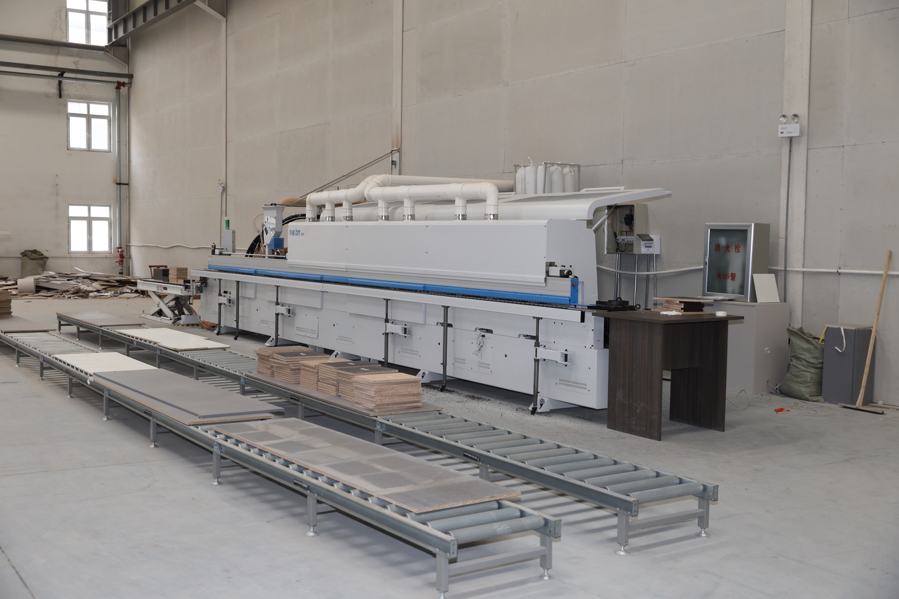 Automated panel-processing line in Harbour's joinery factory